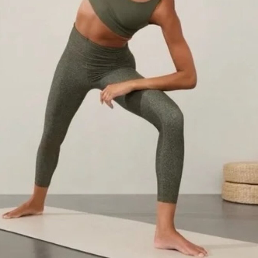 Athleta Elation Tight Green Animal Print Leggings Women's Size Small S